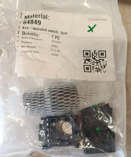 049 64849 Key operated switch 3pos.jpg
