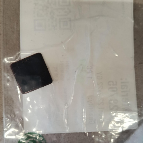 058 3028705 LABEL 22.2X22 GY.jpg