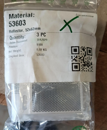 061 53603 Reflector 52x62mm.jpg