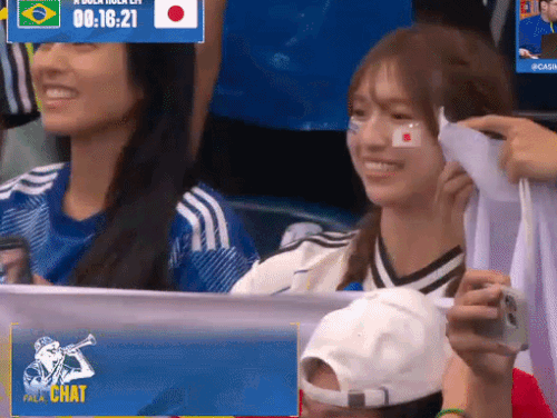 ezgif 291c2f7fad45ee5f.gif