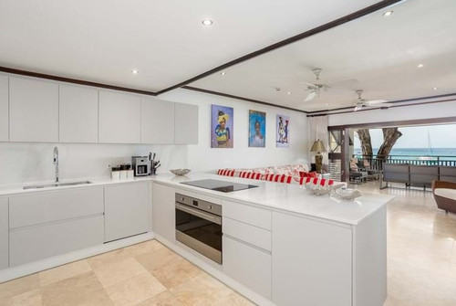 Barbados Beachfront Apartment Escapes.jpg