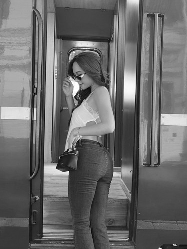 b9e4136e96c5b730f28a2012d5b15c30.jpg