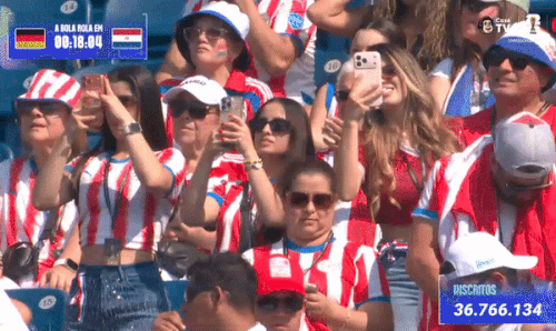 ezgif 2120750f51eea15a.gif