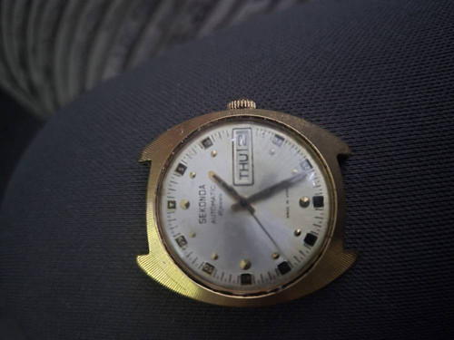 bb858fc6bf5b.jpg