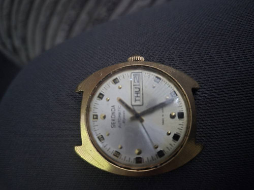 5093f64112bc.jpg