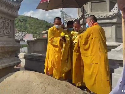 Пагода Да Бао (Chùa Đa Bảo) 2.jpg