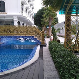 Crown Nguyen Hoang Hotel 4