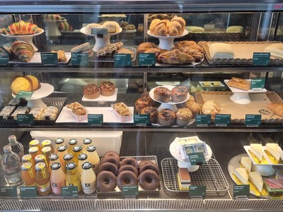 Starbucks Nha Trang Center 3.jpg