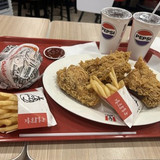 KFC Hoàn Cầu 3