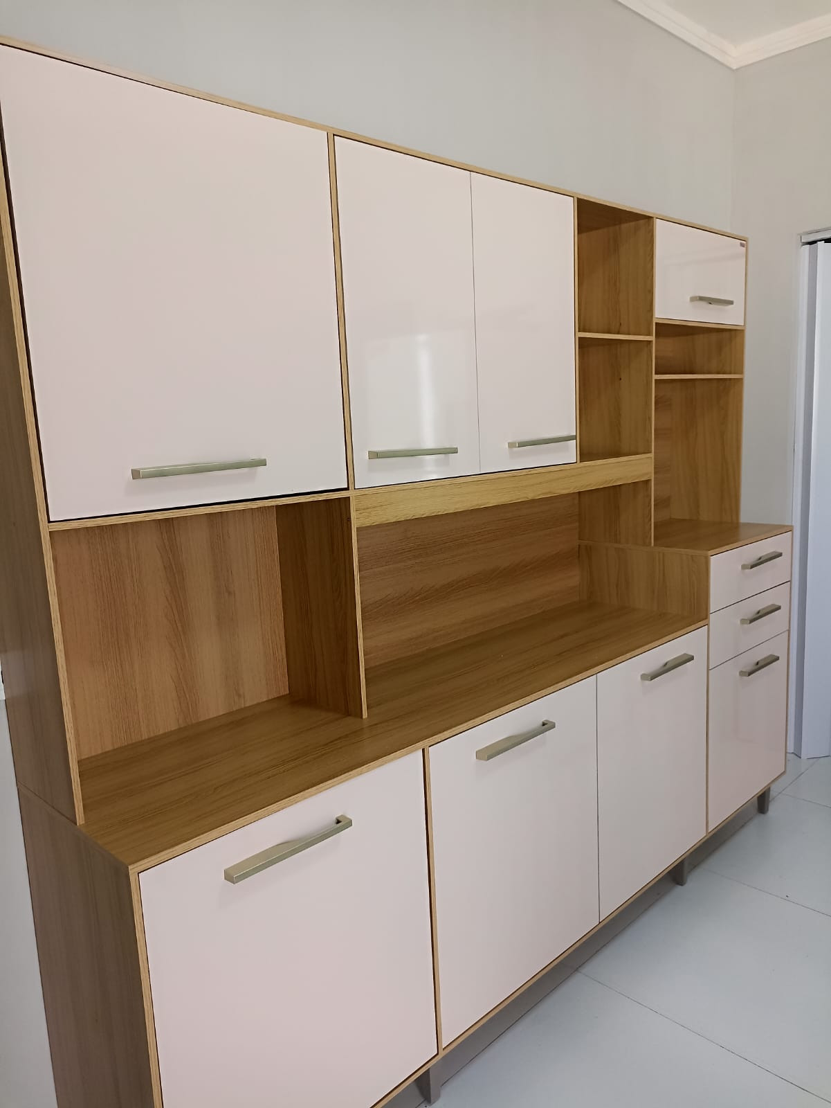 Foto de trabalho de Emerson montador de móveis no Indica Sergipe