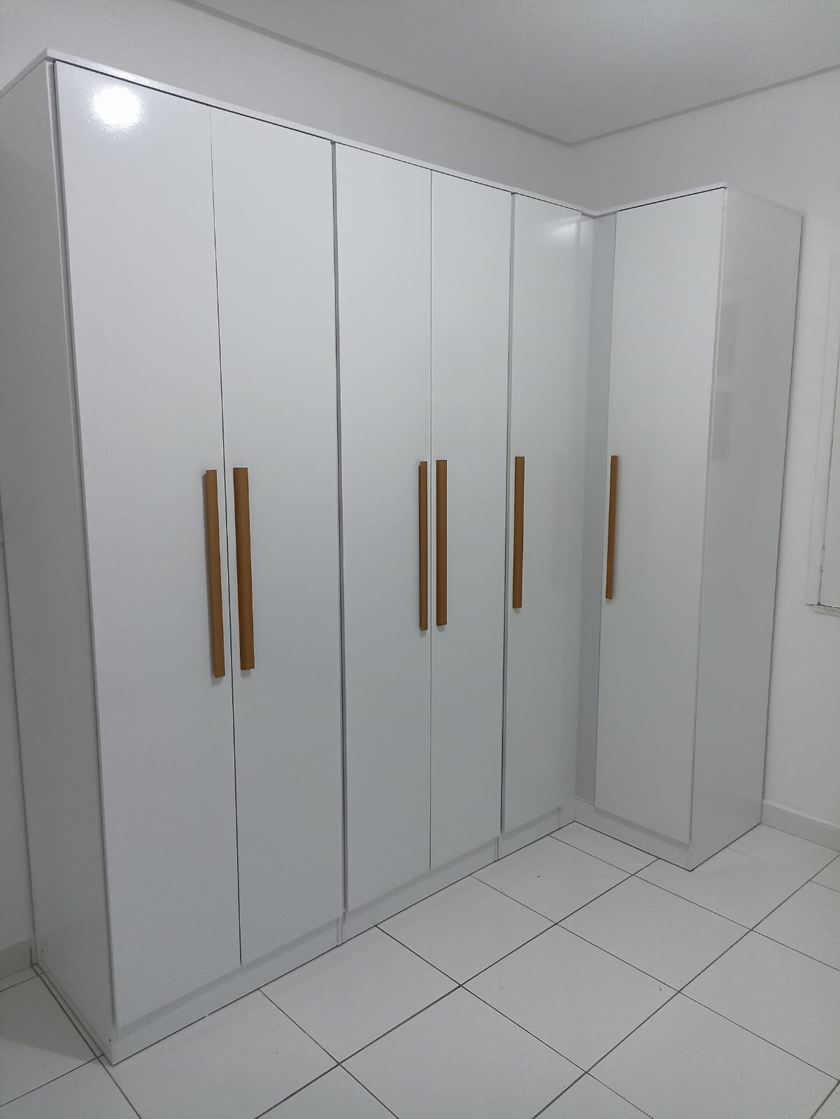 Foto de trabalho de Emerson montador de móveis no Indica Sergipe