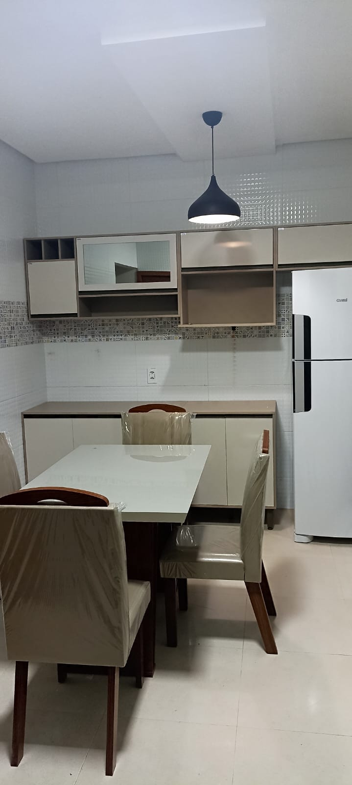 Foto de trabalho de Emerson montador de móveis no Indica Sergipe