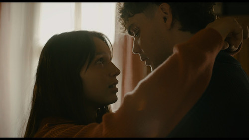 Non.abbiam.bisogno.di.parole.2026.2160p.NF.WEB DL.CZ IT.DD+5.1.DoVi.HDR.H.265 playWEB.mkv 20260730 0.jpg