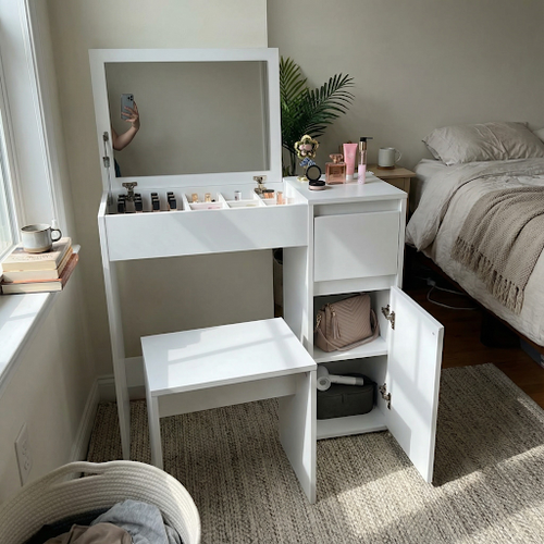 Using this white dressing table as a multi-use station.png
