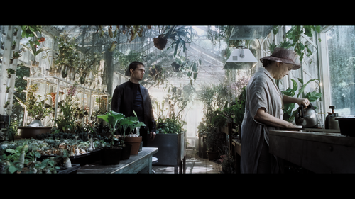 Minority Report (2002) 4320p HDR Ai Upscale Screenshot12 Mesc.png