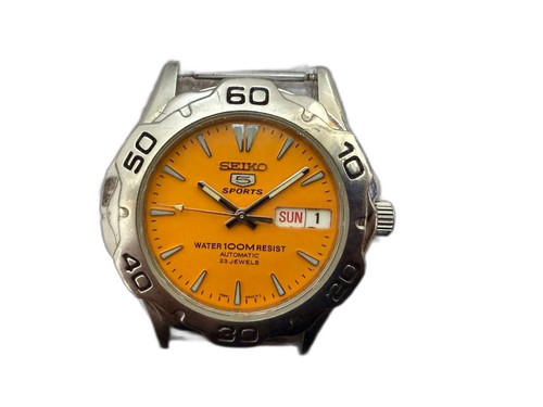 m71654478596 1 bg removed.jpg