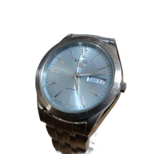 m16885783840 1 bg removed.jpg