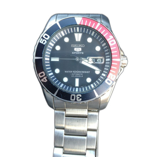 m86191152075 1 bg removed.jpg