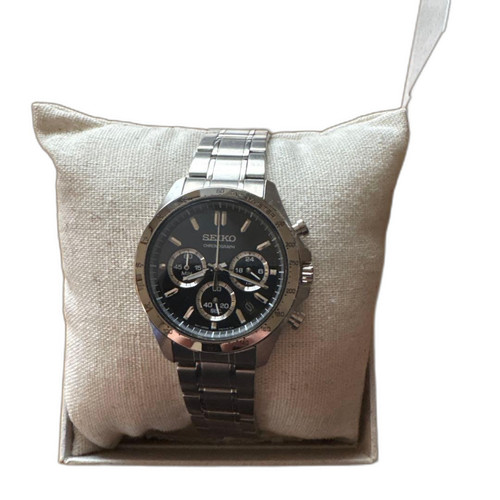 m74903893196 1 bg removed.jpg