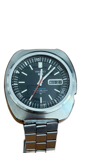 m86248975370 1 bg removed.jpg