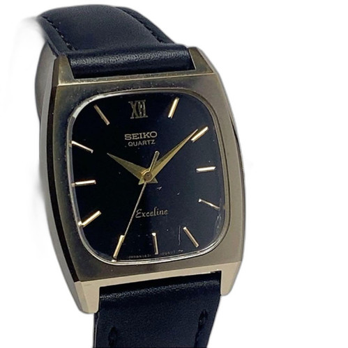 m32503119591 1 bg removed.jpg