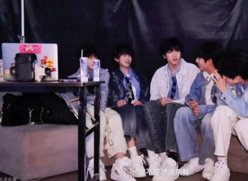 IMB tyZ6aU.gif