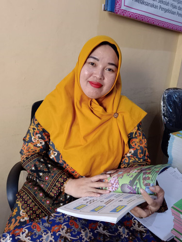 foto hapsah kls 2a.jpg