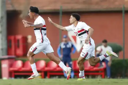 São Paulo supera Criciúma e respira aliviado fora da zona de rebaixamento no Brasileiro Sub-20