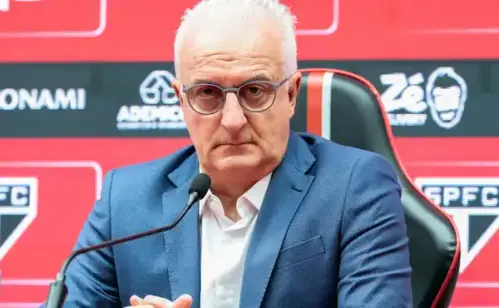 Dorival explica titularidade de Wendell na lateral da equipe