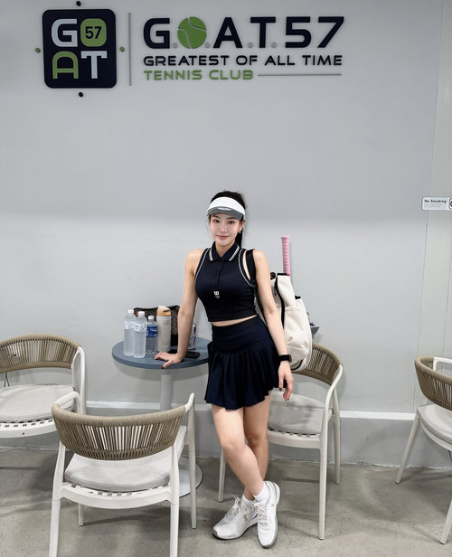 faiiamfine 2530cedd78c149bca9d7f3a1eec1a8c6.jpg