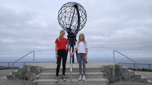 Me and Maya Nordkapp.jpg
