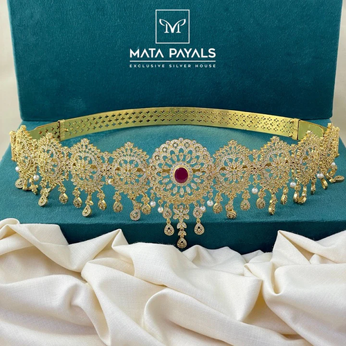 Ravishing Cut Stone Waist Belt.png