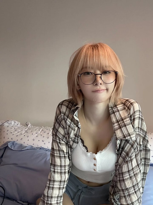 39saku chan fb4efea148b749cdbd309ce71a92be4f.jpg