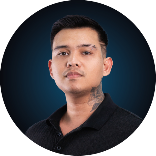 Aldrin Profile photo dark blue circle.png