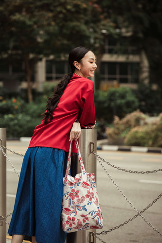 red tote resize.jpg