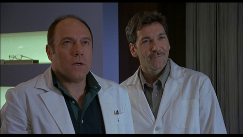 Lamore.e.eterno.finche.dura.2004.PAL.DVD9.DD.5.1.MPEG.2 MDMDDC.VTS 01 2.0:09:52.png