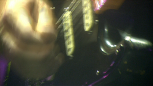 David.Gilmour.Remember.That.Night.2007.1080p.BluRay.DD5.1.x264 R7Z.1:35:10.optimized=default.png