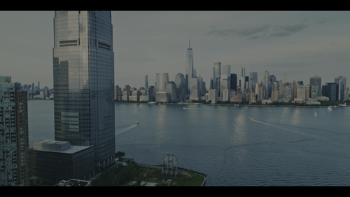 Not.Suitable.for.Work.S01E05.Fisher.Trashen.2160p.DSNP.WEB DL.DDP5.1.DV.HDR.H.265 RAWR.0:07:02.optim.png