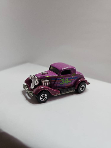 5ba6c121c4a0.jpg