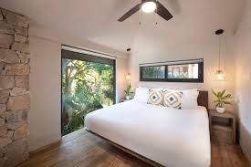 Reserve Your Luxury Resort Stay in Honduras with Arca Roatan.jpg