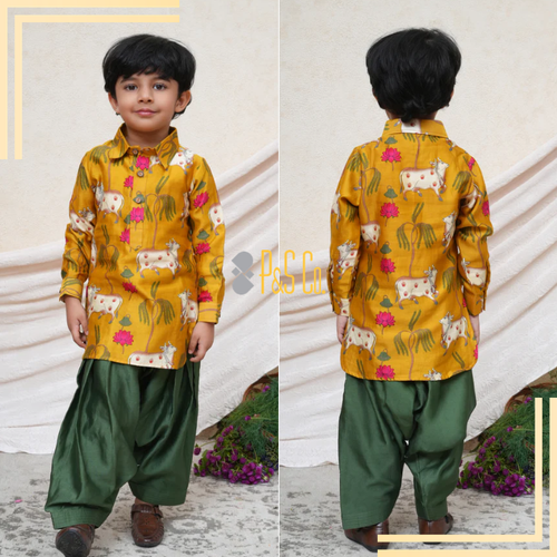 mustard cow printed kurta.png