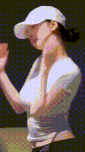 Karina 100626 .gif