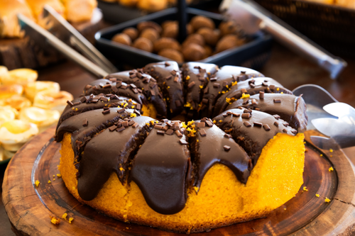 tipos de bolos que encantam clientes na confeitaria 1024x683.png