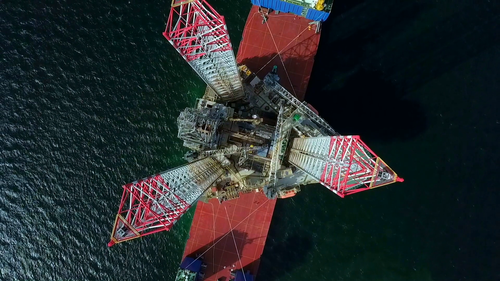 Superstructures.Engineering.Marvels.S01E02.Ultimate.Cargo.Ship.1080p.DSNP.WEB DL.DD+5.1.H.264 playWE.png