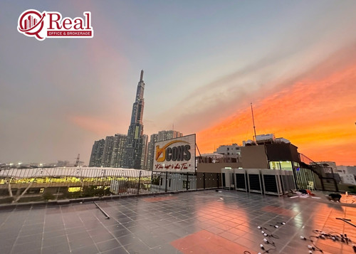 view tu toa nha mach building un.jpg