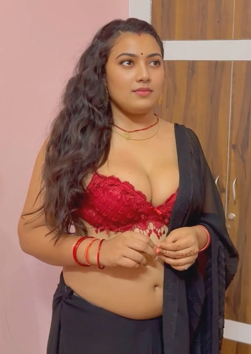 Ragini Bhabi Sex with Blinkit Delivery Boy (2026) FapHouse Hindi Short Film 720p HDRip x264 AAC 150M.jpg