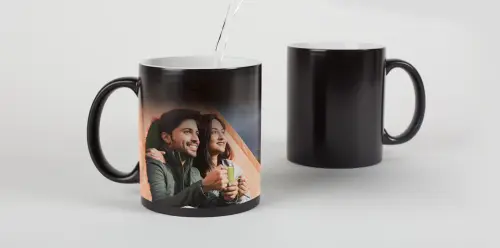 IN Custom Magic Mugs Hero image 02.webp