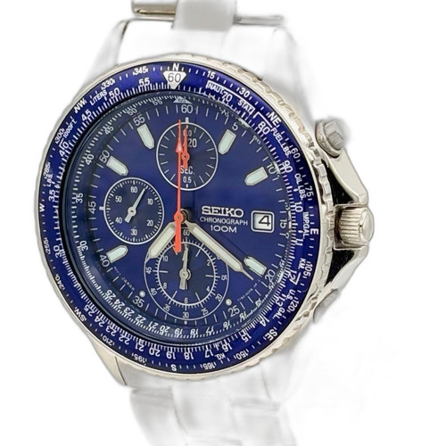 m12318552126 1 bg removed.jpg
