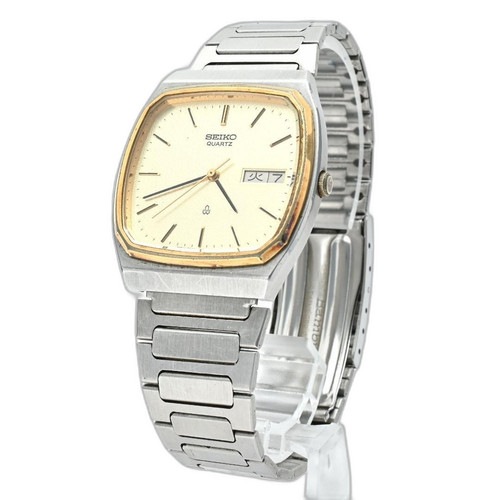 m12057840928 1 bg removed.jpg