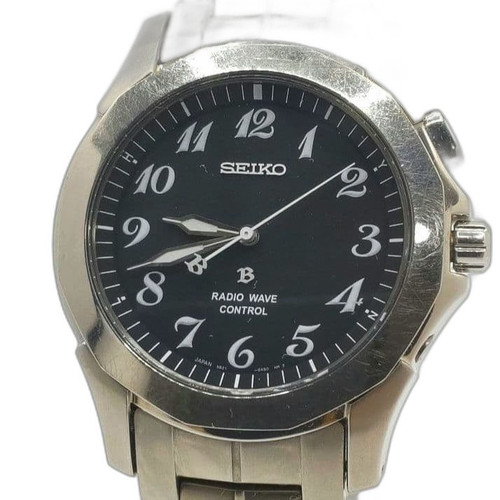 m61889204220 1 bg removed.jpg
